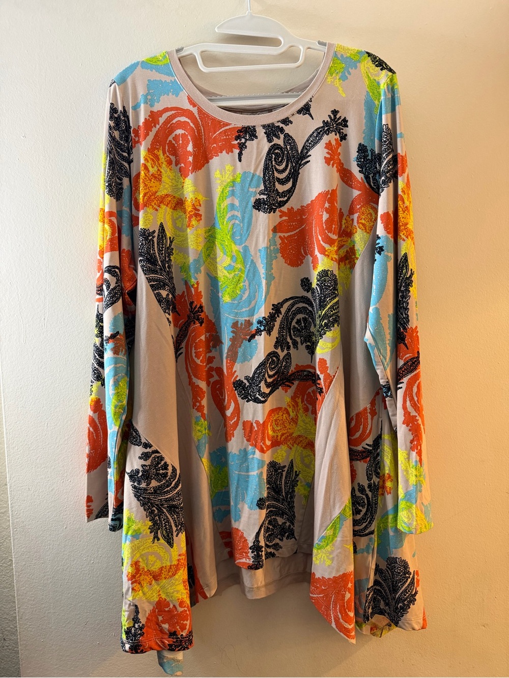 LOGO Lori Goldstein Floral Paisley Sharkbite Tunic Top Size Large Colorful Rayon